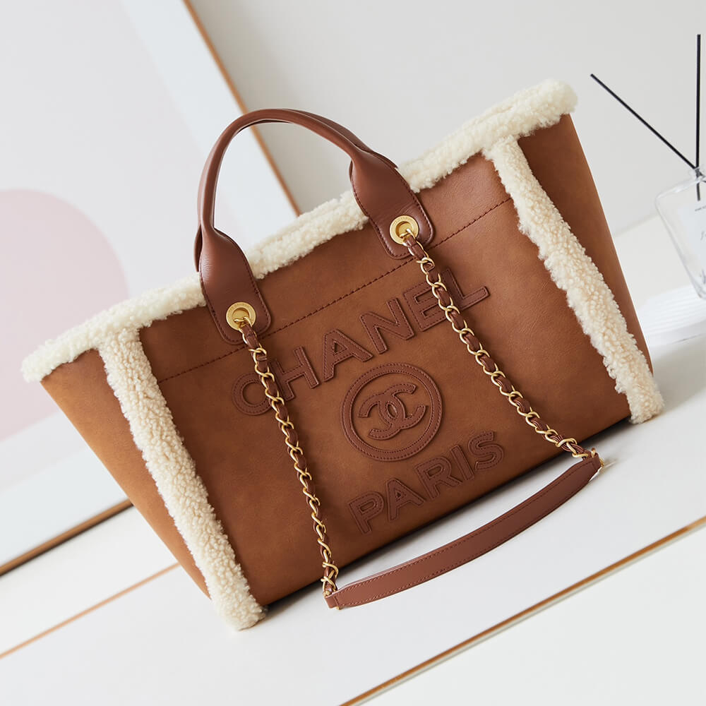 Chanel Small Tote Bag (high-end grade) - Image 2