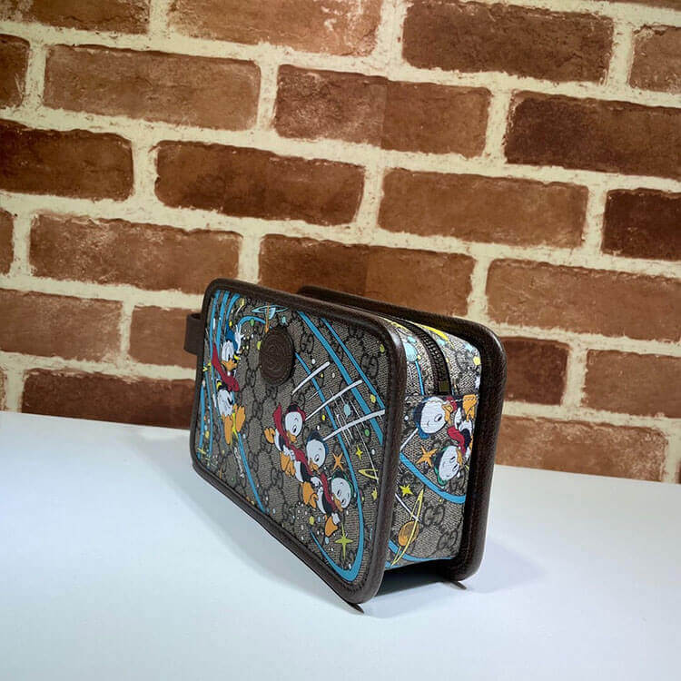 Disney x Gucci Donald Duck Cosmetic Case - Image 3
