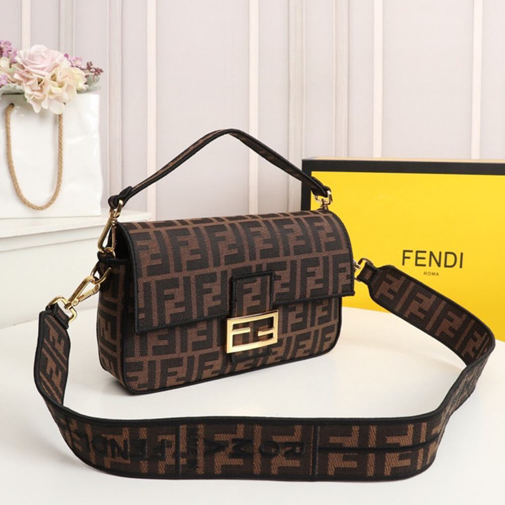 Fendi Baguette - Image 3