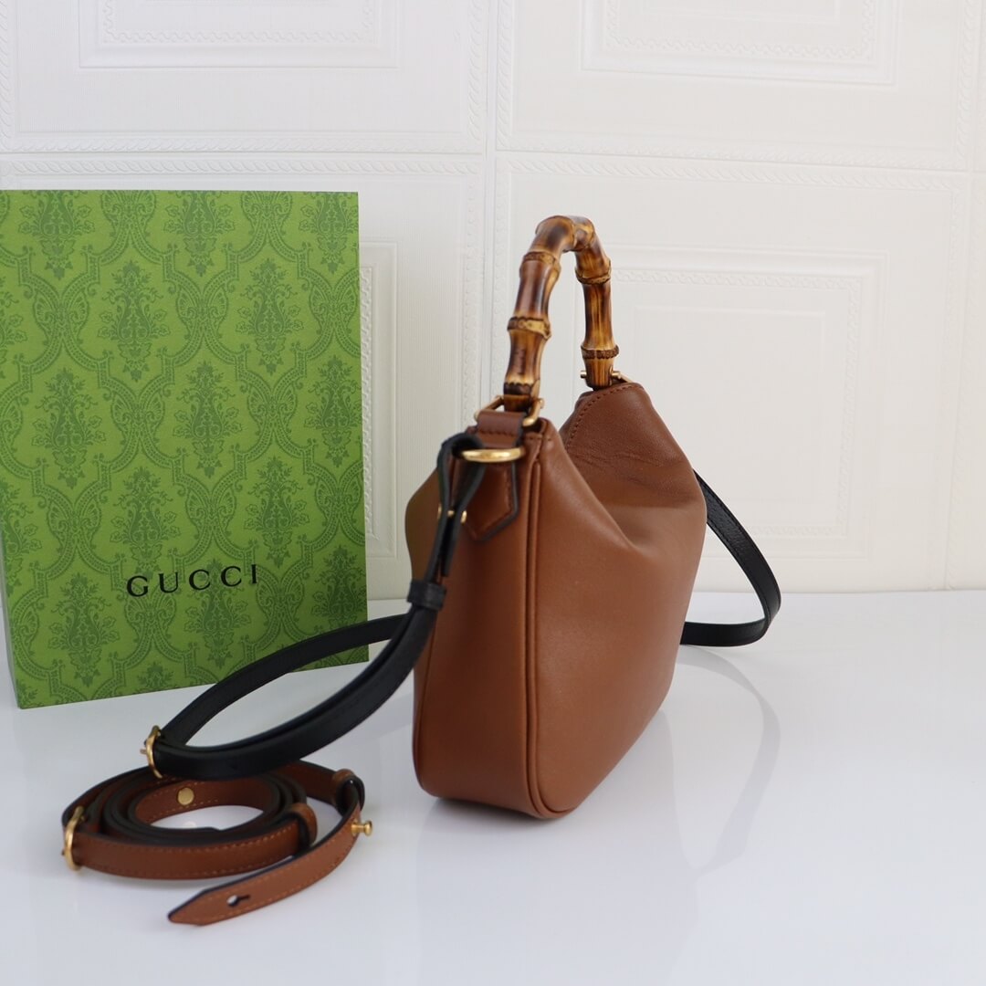 Gucci Diana Bamboo Small Shoulder Bag - Image 3