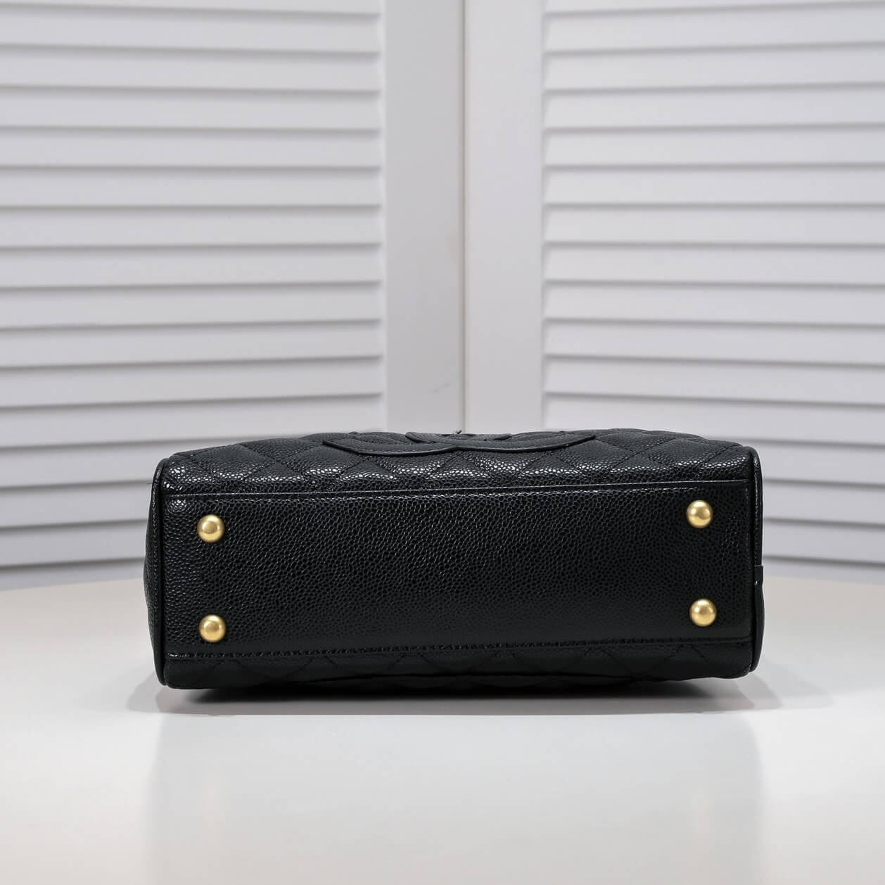 CHANEL Medium Vintage Boston Bag - Image 5