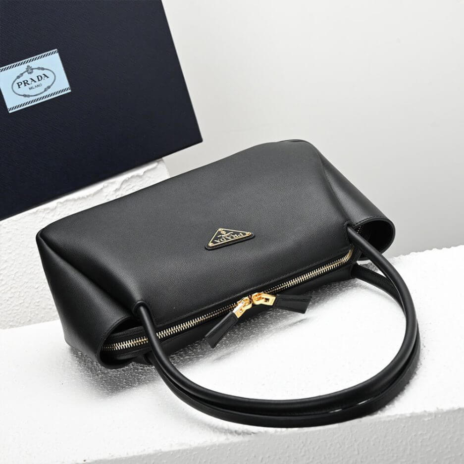 Black Prada Medium leather handbag - Image 6