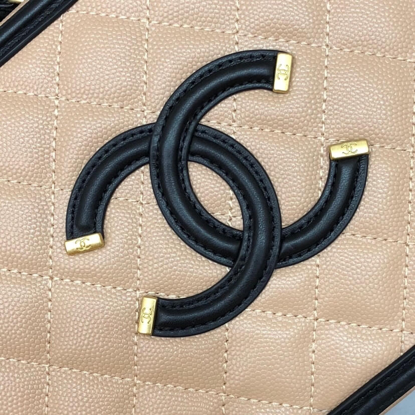 Chanel Medium Filigree Makeup Case - Image 6