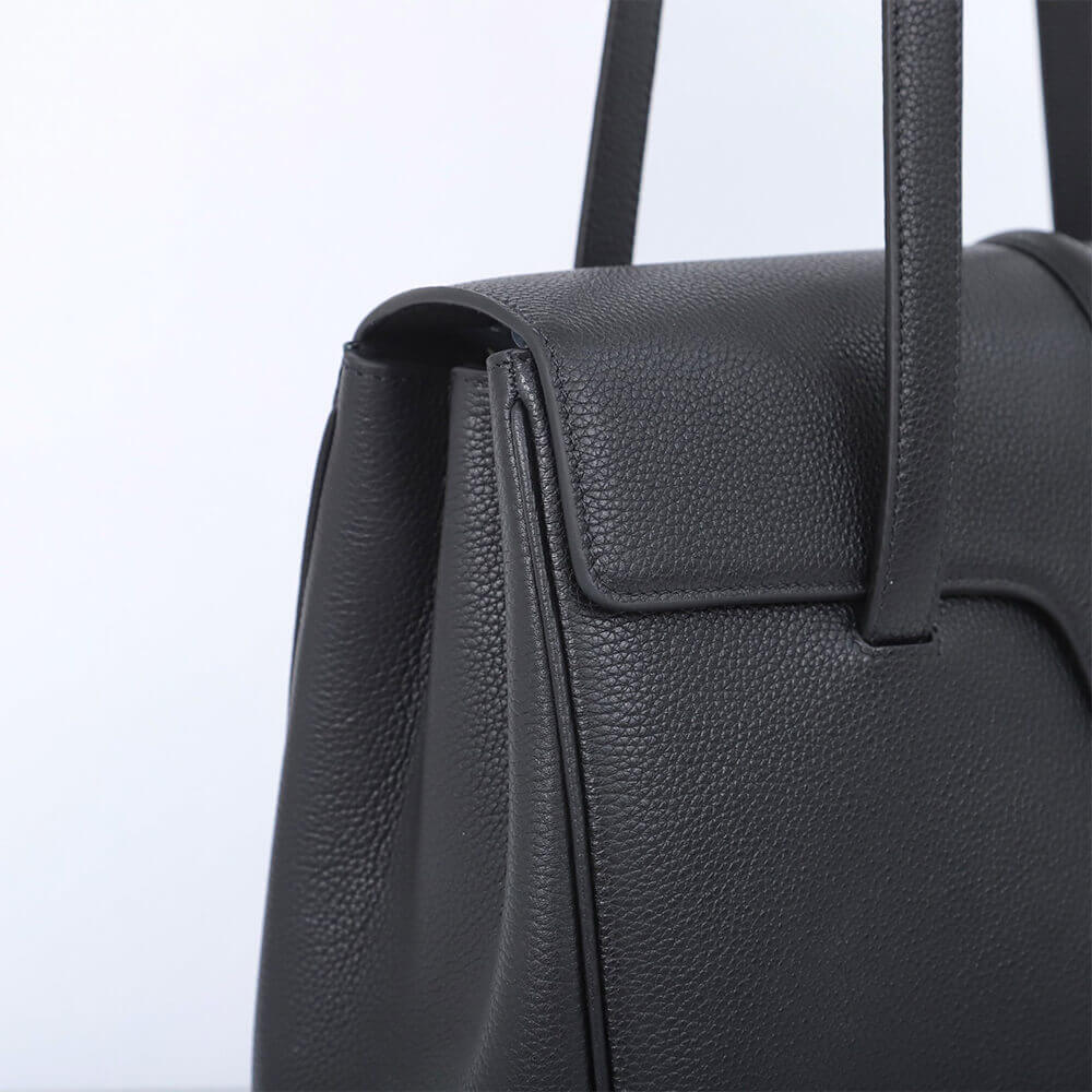 CELINE Medium Soft 16 Bag in Smooth Calfskin(High-end Grade) - Image 6